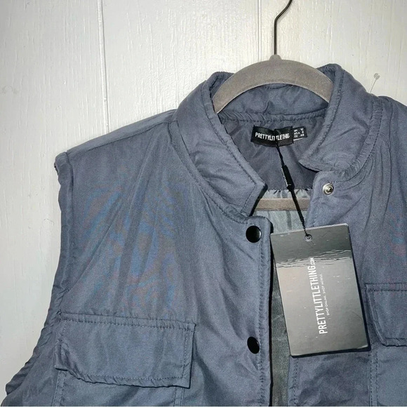 NWT SZ 12 CHARCOAL POCKET FRONT TOGGLE WAIST W/ POCKET Vest Pretty Little Thing - Picture 4 of 4
